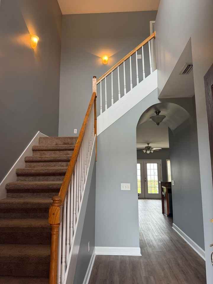 111 Peregrine Way - Photo 3 of 28