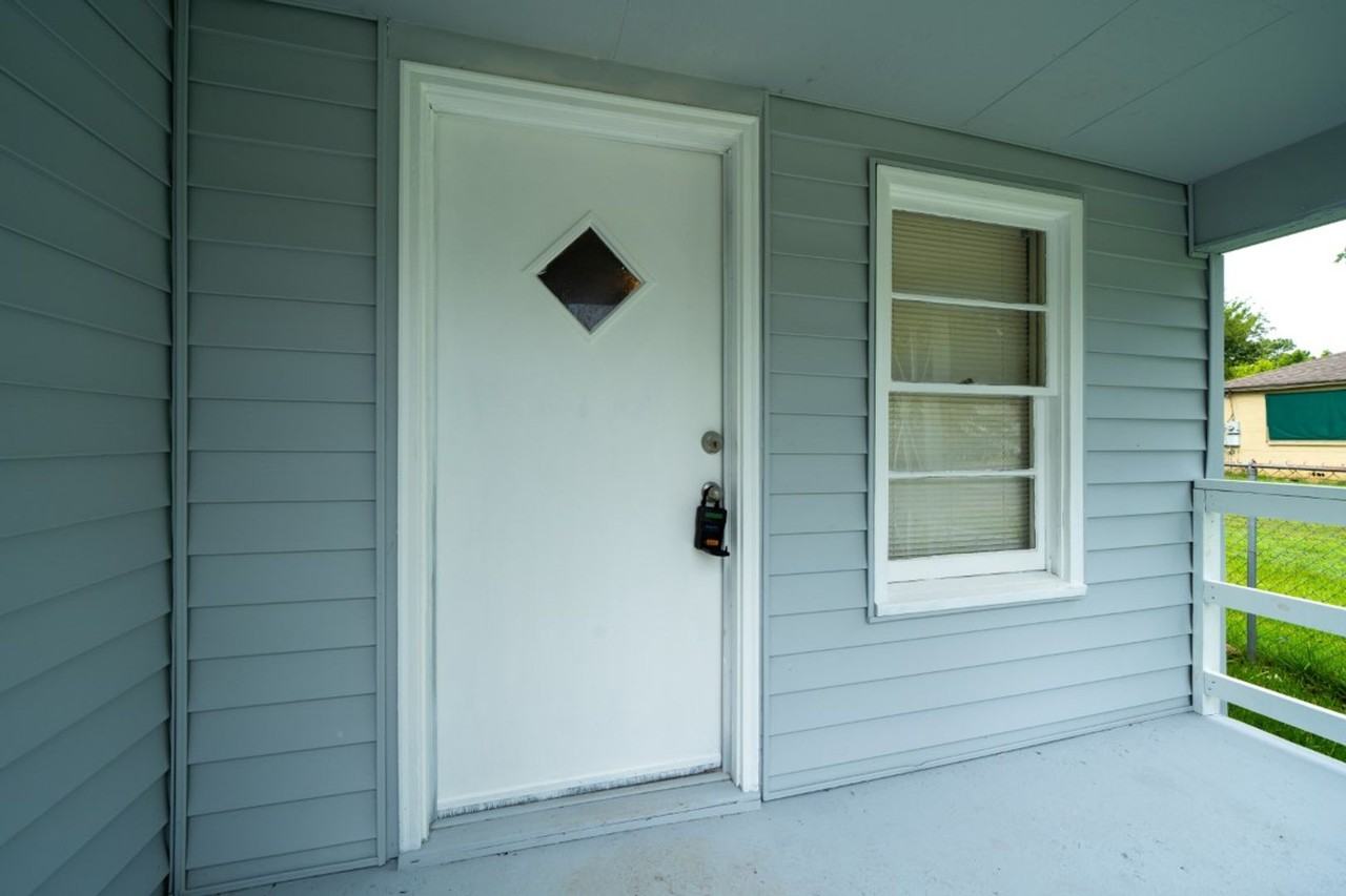 2825 25th Street - Photo 4 of 19