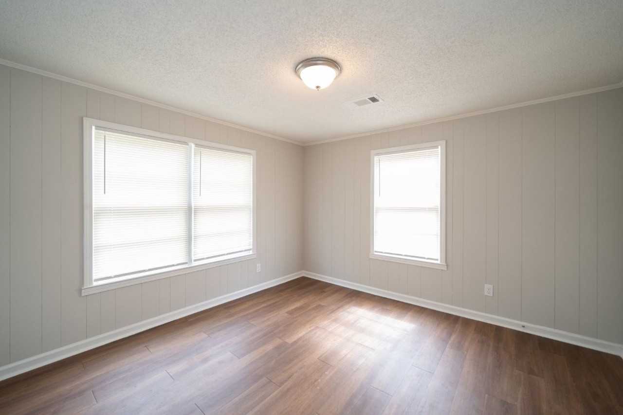 2825 25th Street - Photo 7 of 19