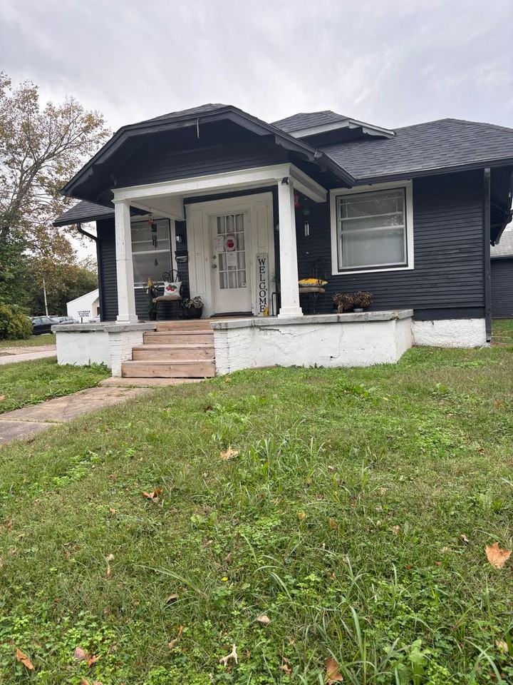 835 S Mccann Ave - Photo 3 of 27