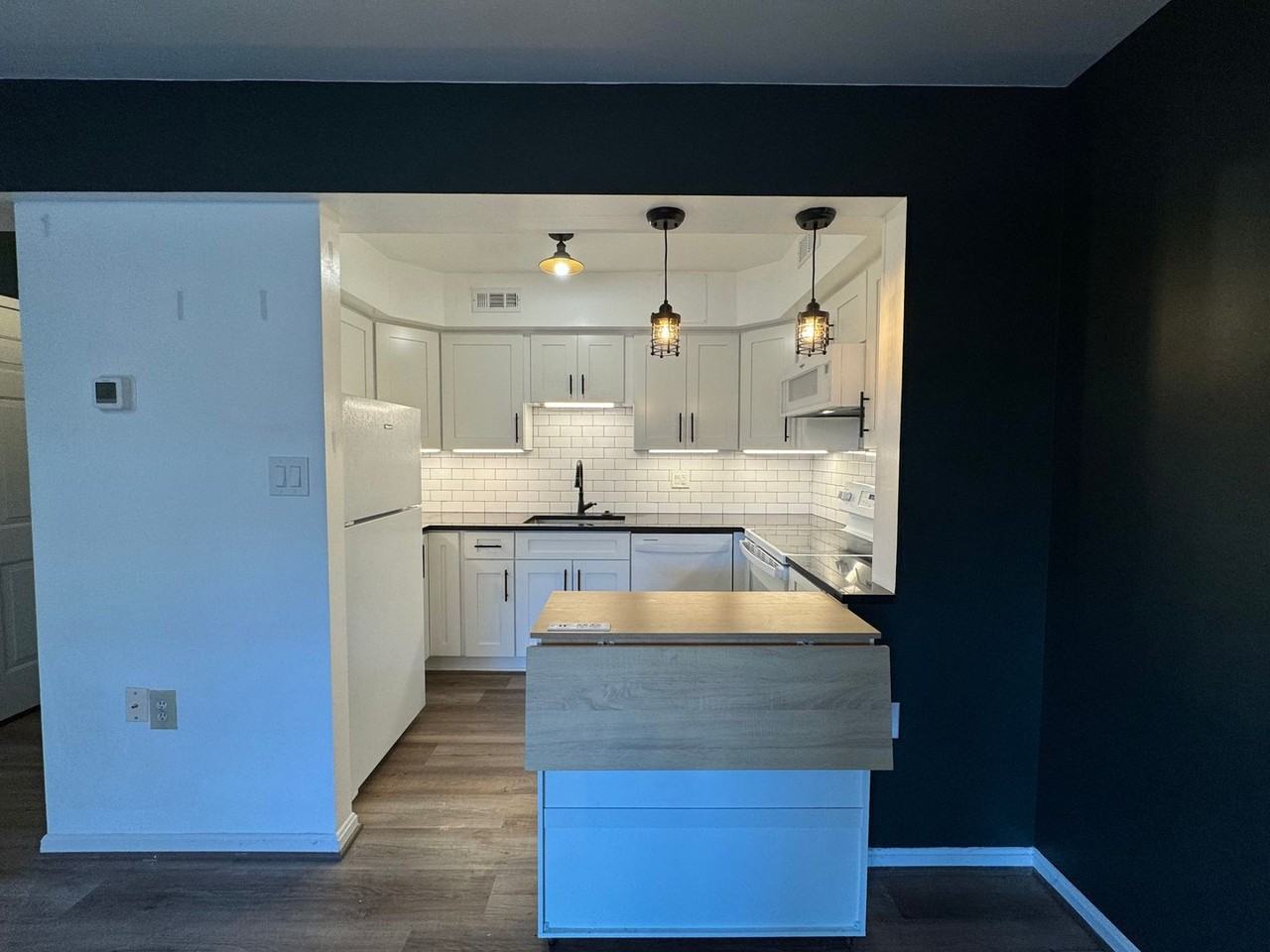 3806 Porter Street Northwest #303 - Photo 6 of 17