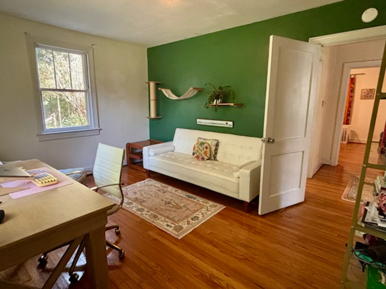 502 Woodland Shores Rd - Photo 3 of 21