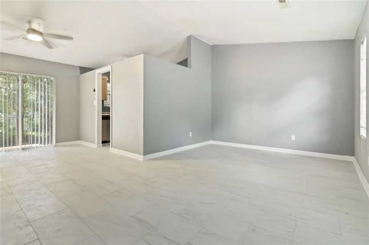 6925 Cainwood Drive - Photo 3 of 16