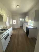 featured image of 321 2nd St