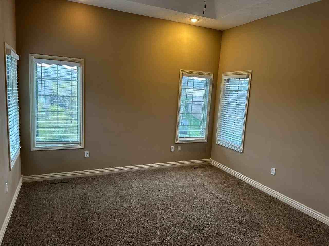 5980 S Mccann Ave - Photo 7 of 11