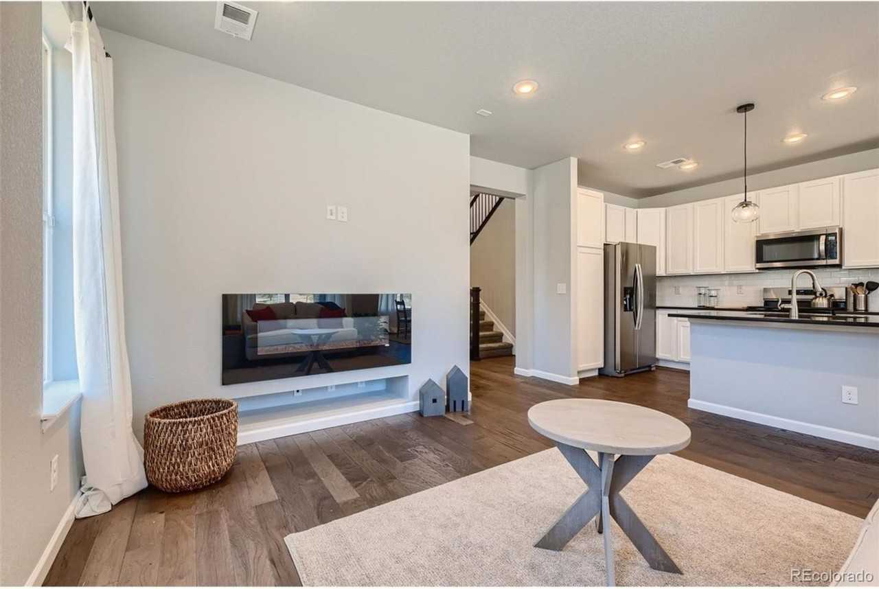 14762 E Belleview Ave - Photo 6 of 28