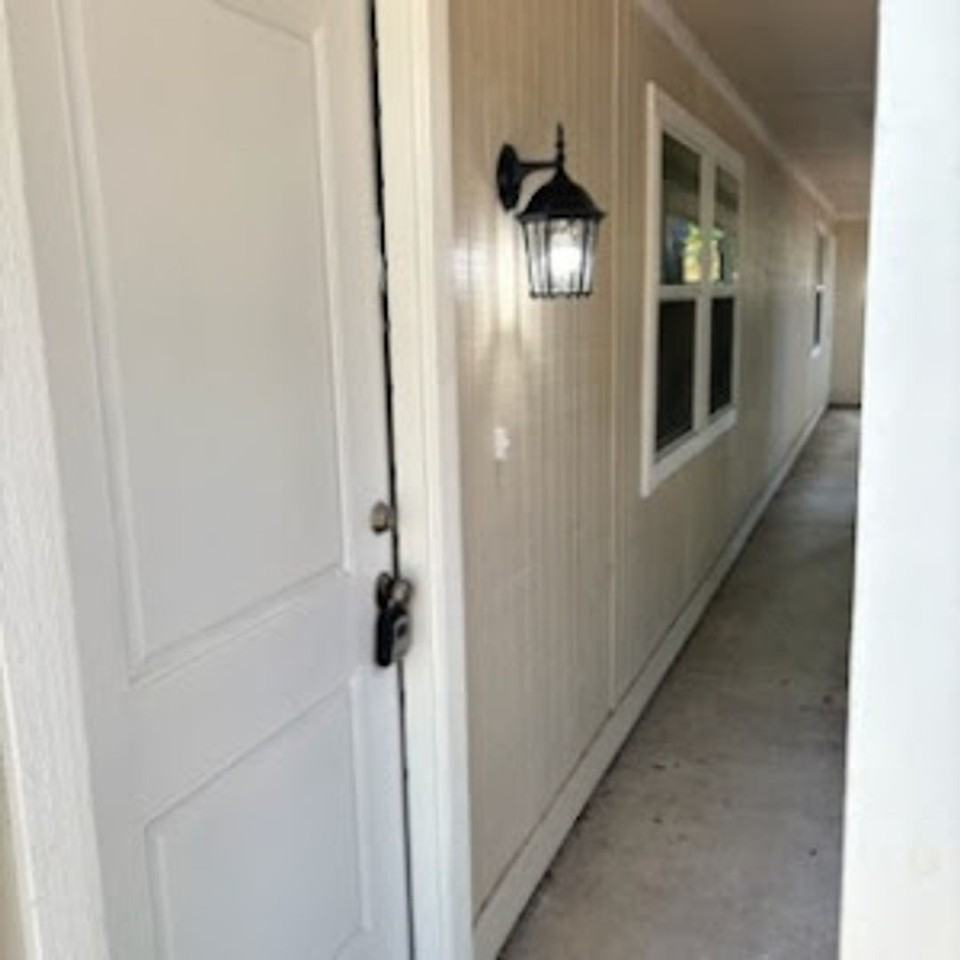 428 Vaughan #4 - Photo 3 of 14