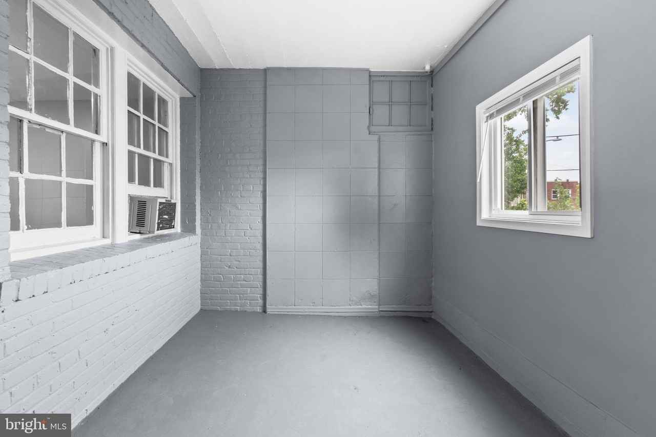 1721 29th St Se Apt 1 #1 - Photo 7 of 24