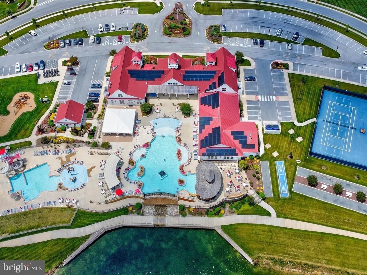 33789 Freeport Drive - Photo 7 of 50