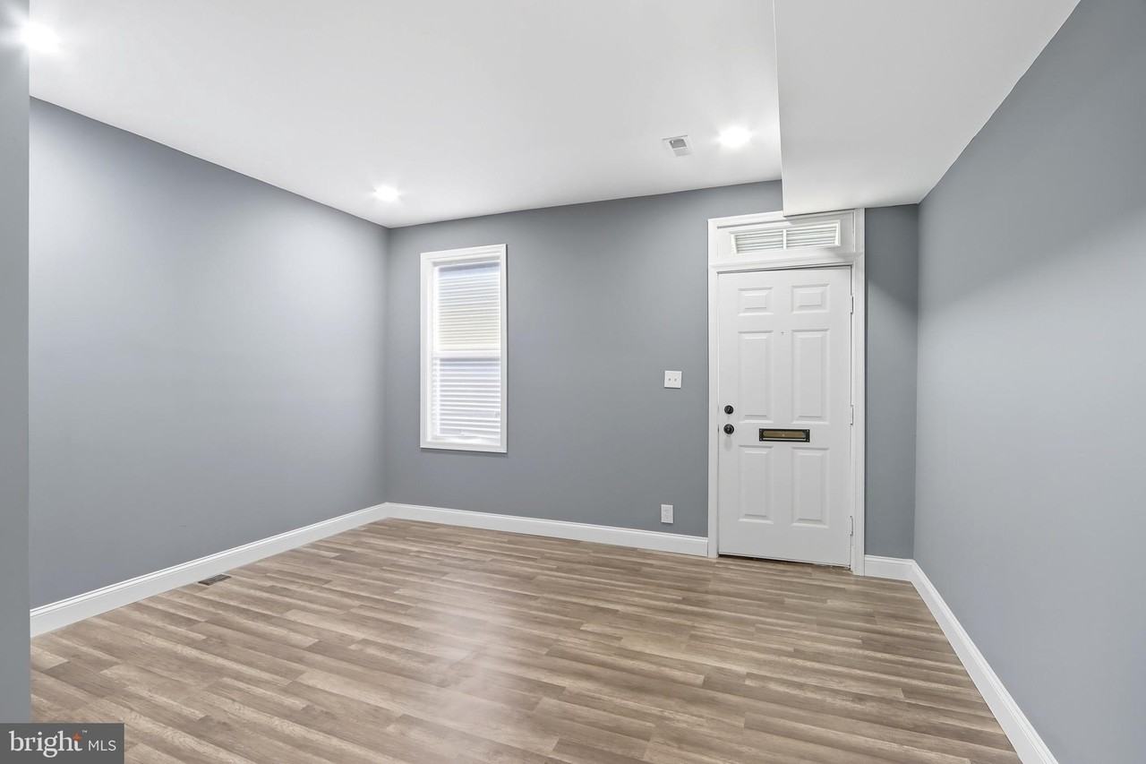 1309 East Patapsco Avenue - Photo 5 of 34