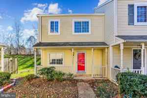 featured image of 23 Stoney Point Ct