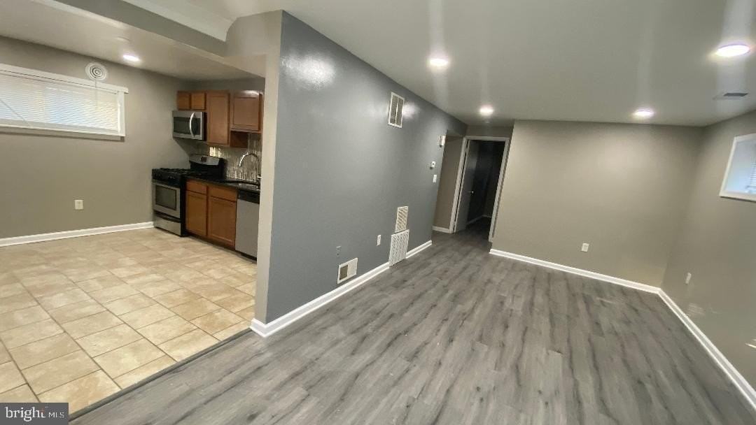 4616 Heath Street #B - Photo 3 of 25