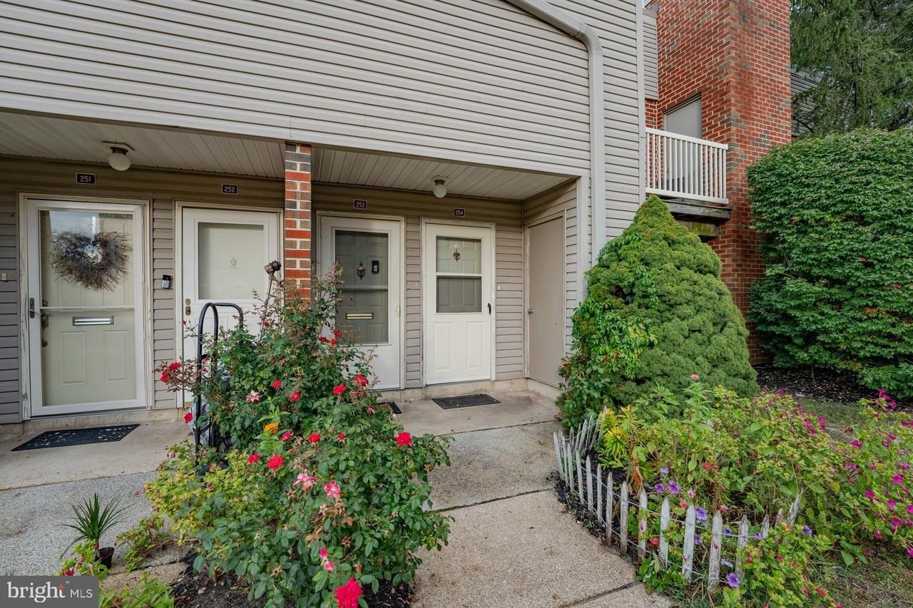 254 Vail Court #1504 - Photo 5 of 22