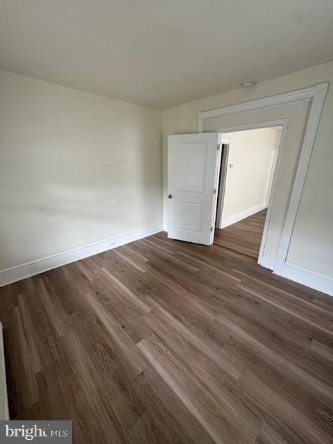 528 E Mulberry St - Photo 3 of 8