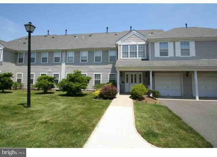 812 Eagles Chase Drive