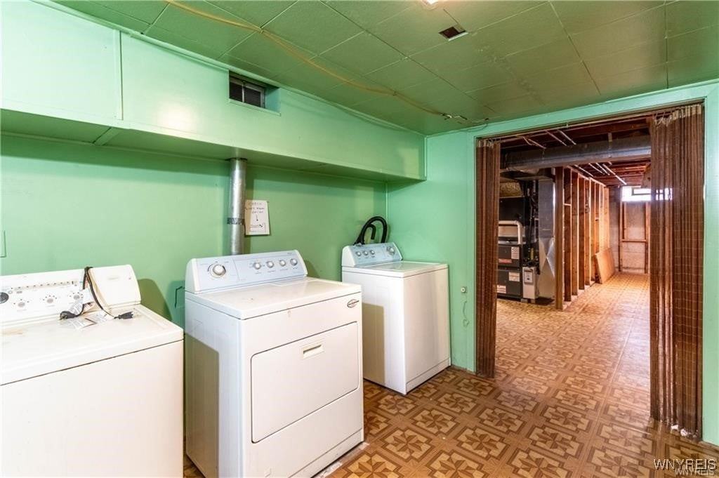 130 Alberta Drive - Photo 5 of 5