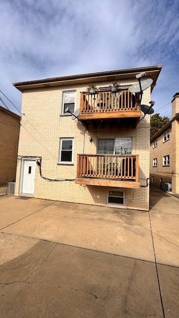 5517 W Windsor Ave - Photo 2 of 20