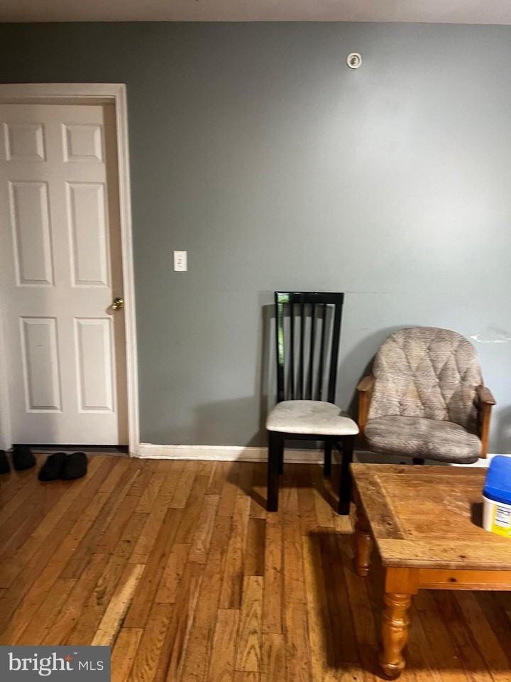 1507 West Susquehanna Avenue - Photo 5 of 10