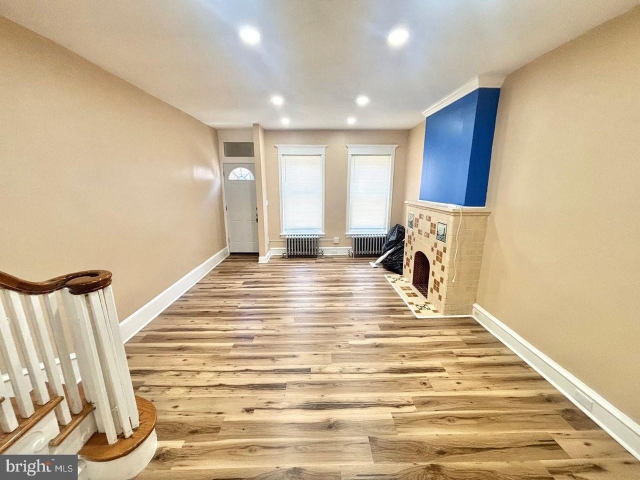 2038 Dorrance Street - Photo 4 of 18