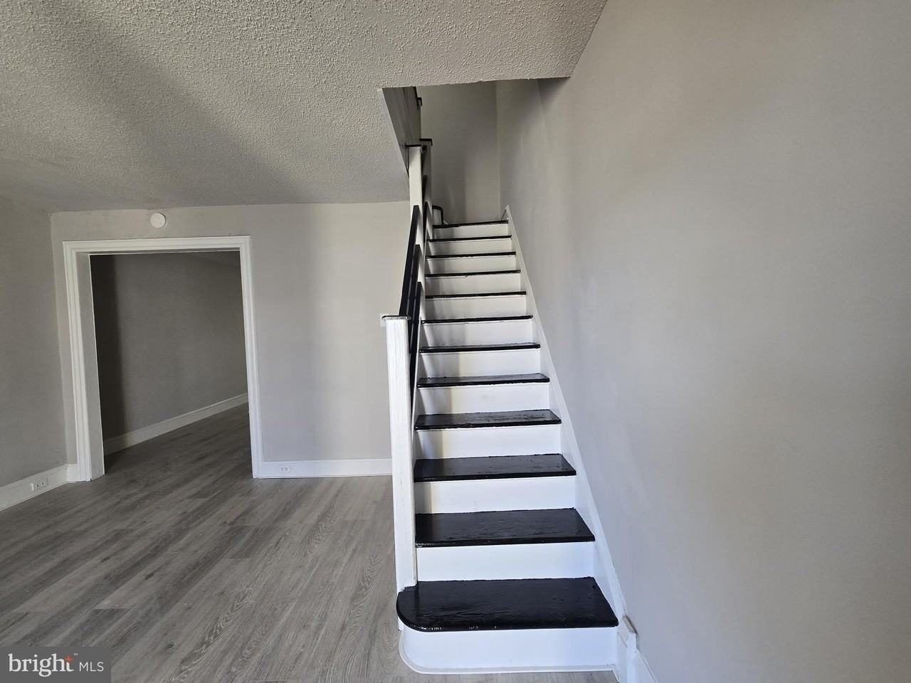 2642 S 67th St - Photo 7 of 19