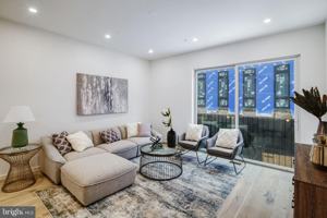 featured image of 306 Poplar St