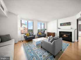 1205 N Garfield St Apt 804 #804 - Photo 1 of 1