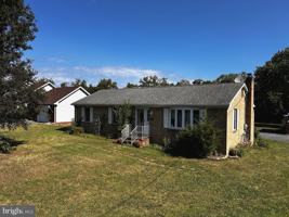 featured image of 3290 Shawnee Dr