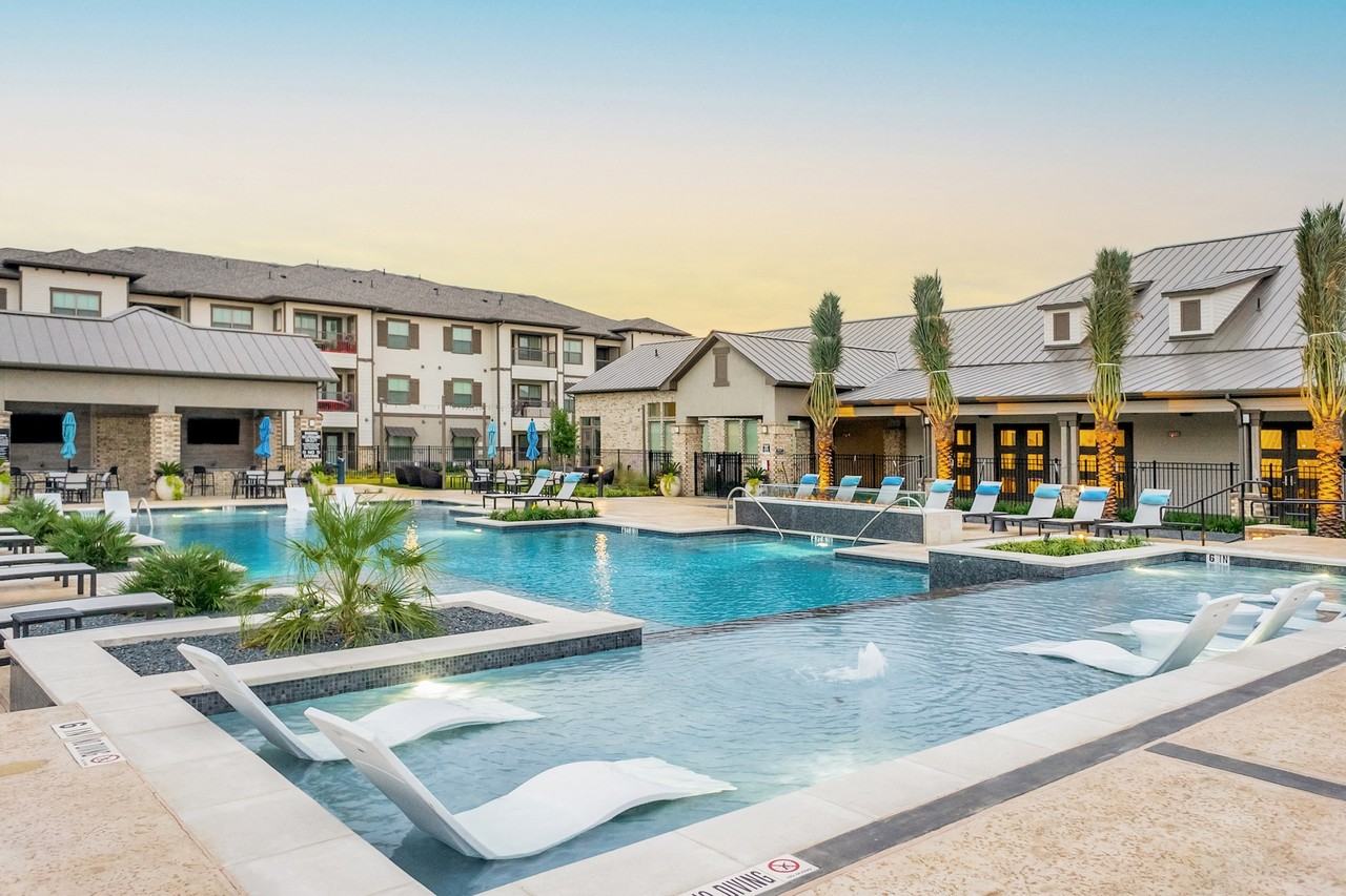 Hawthorne at Bay Forest - Photo 6 of 43