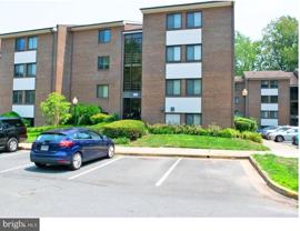 1425 Northgate Sq Unit 1425-31a - Photo 1 of 1