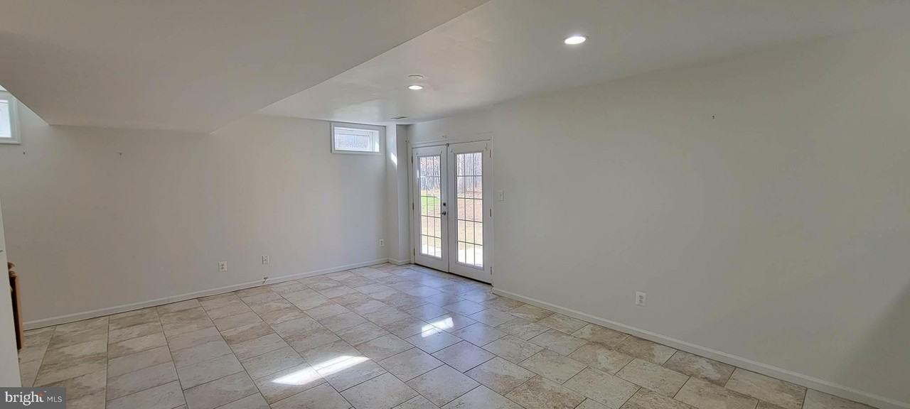 17680 Avenel Ln Bsmt Only - Photo 4 of 29