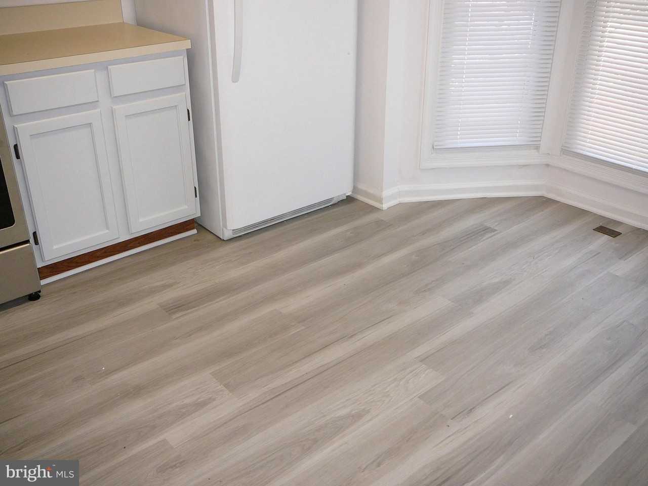 302 Harrogate Rd - Photo 3 of 32