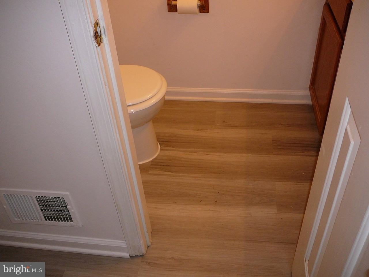 302 Harrogate Rd - Photo 4 of 32