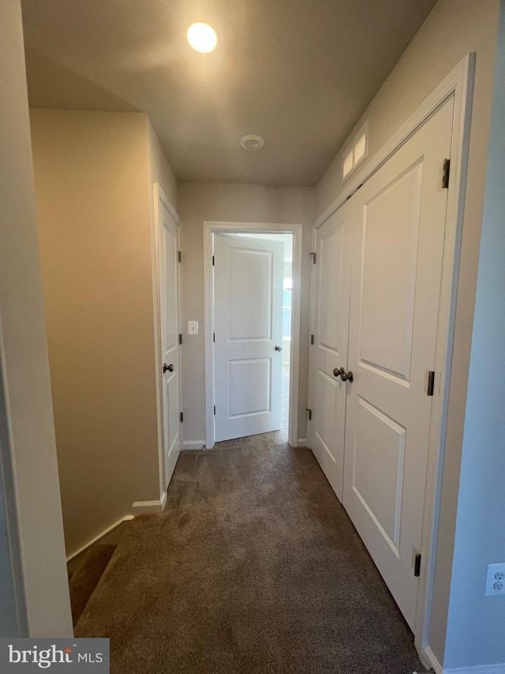 117 Brashear Ct - Photo 4 of 17