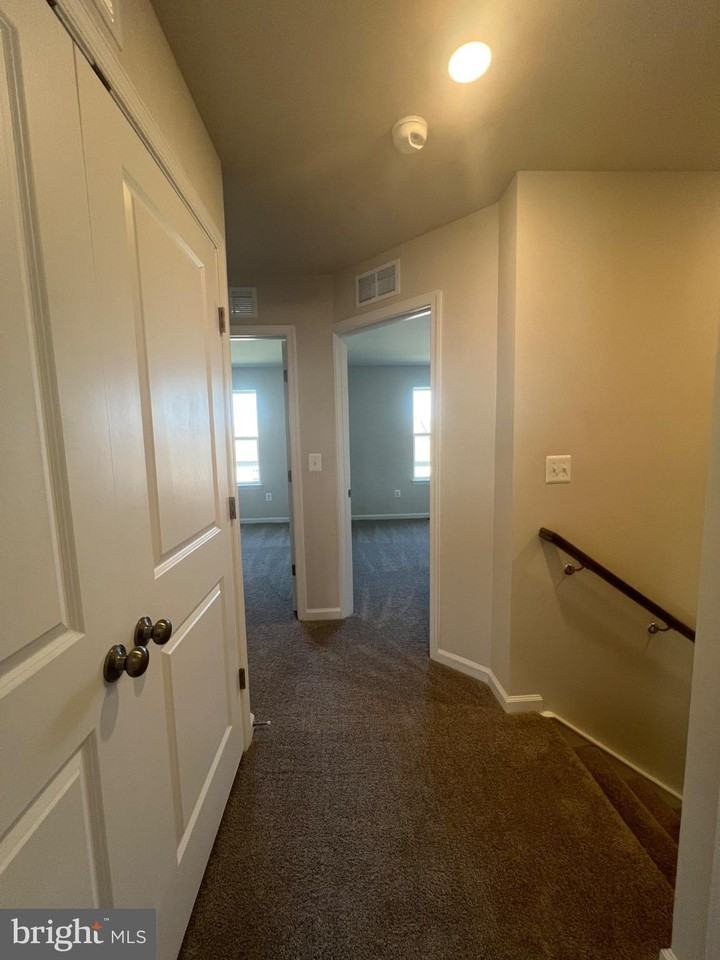 117 Brashear Ct - Photo 5 of 17