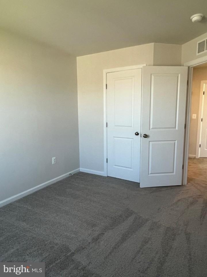 117 Brashear Ct - Photo 7 of 17