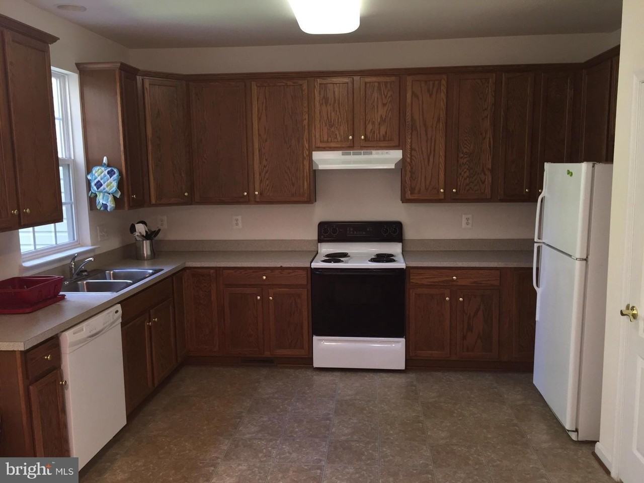 115 Swearingen Way - Photo 5 of 16