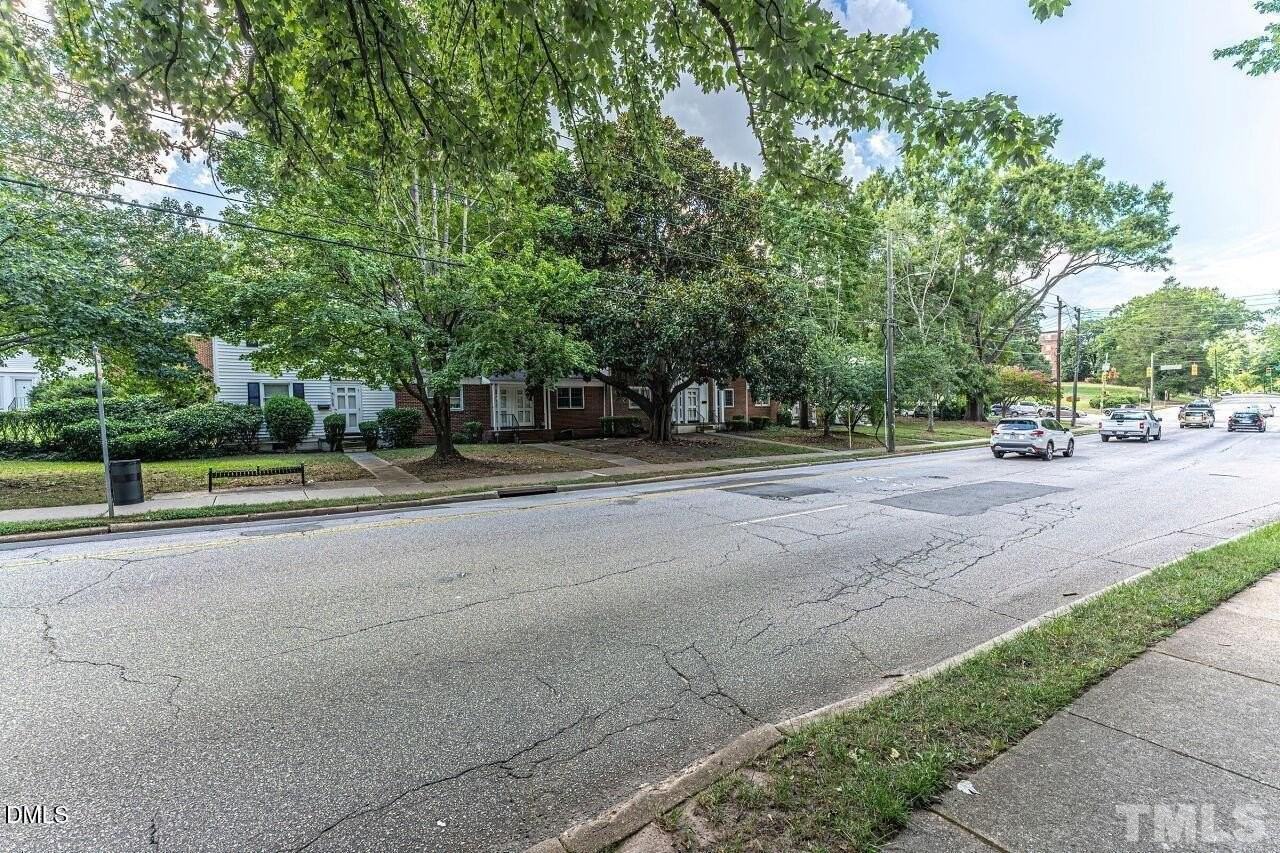 1037 Saint Marys St Unit 1037 #1037 - Photo 3 of 36