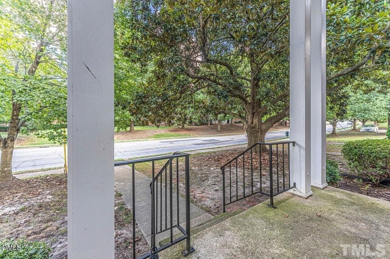 1037 Saint Marys St Unit 1037 #1037 - Photo 5 of 36