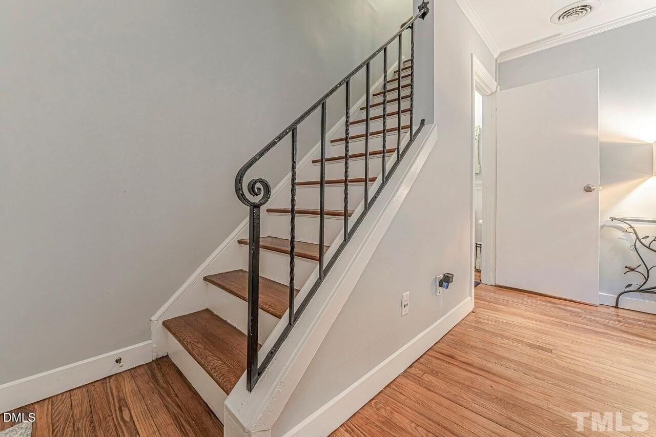 1037 Saint Marys St Unit 1037 #1037 - Photo 7 of 36