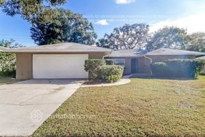 featured image of 609 Lakespur Ln