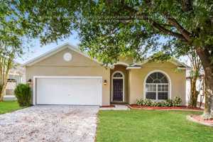 featured image of 4301 Waterside Pointe Cir