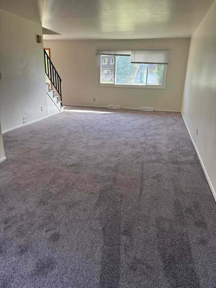 1823 1st Avenue - Photo 4 of 17