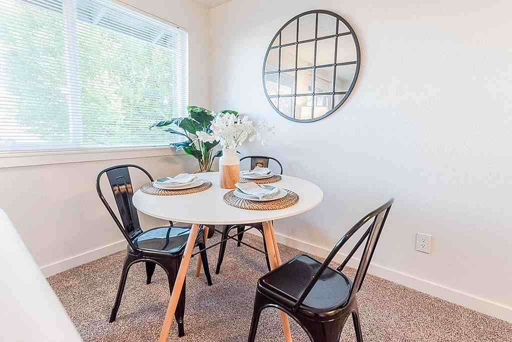 The Lakes - Photo 3 of 24