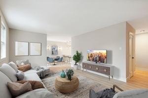 featured image of 176 W King St