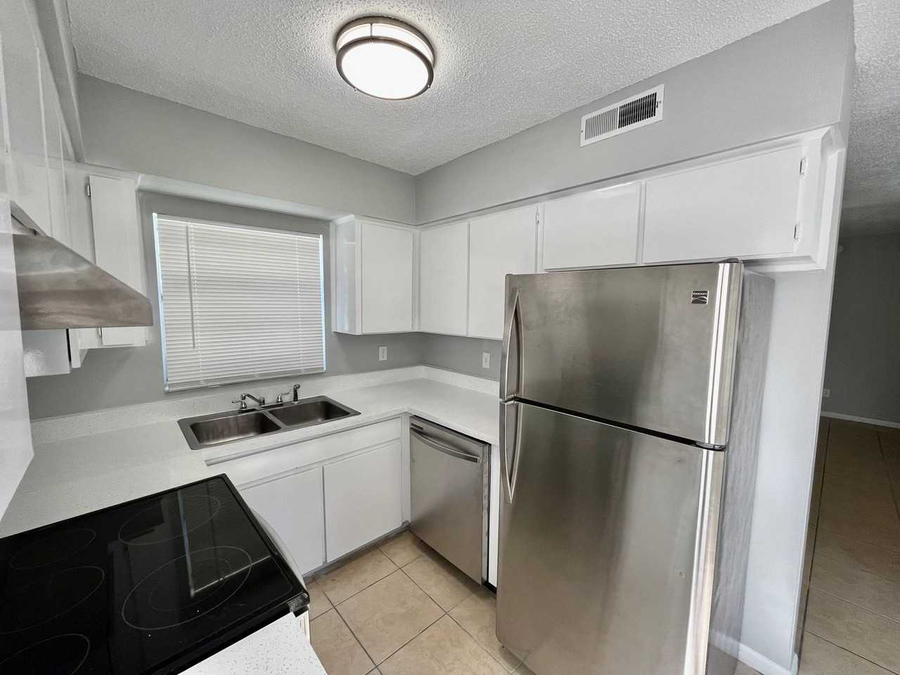 Temple Terrace Townhomes - Photo 2 of 23