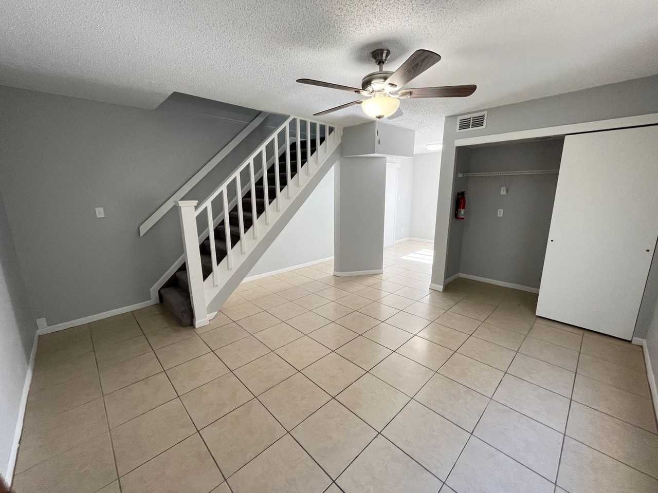 Temple Terrace Townhomes - Photo 6 of 23