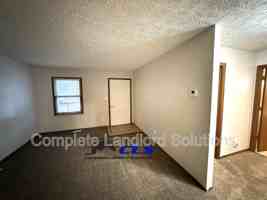 featured image of 4270 S Kian St