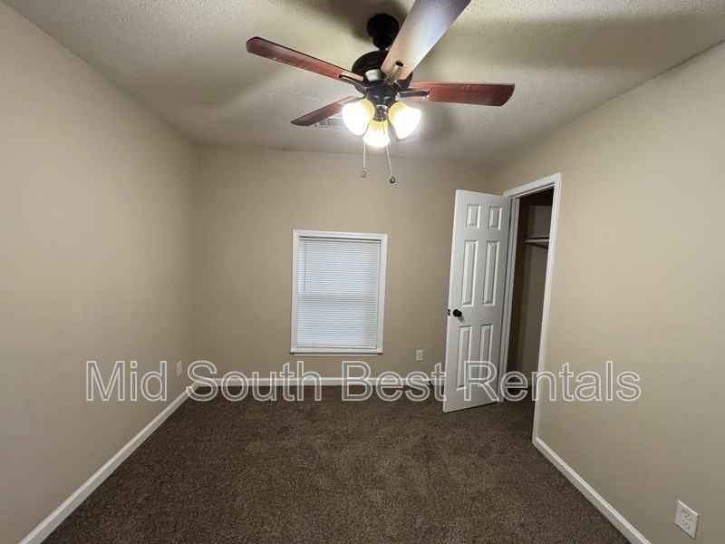 4024 Pine Cone Dr - Photo 6 of 11