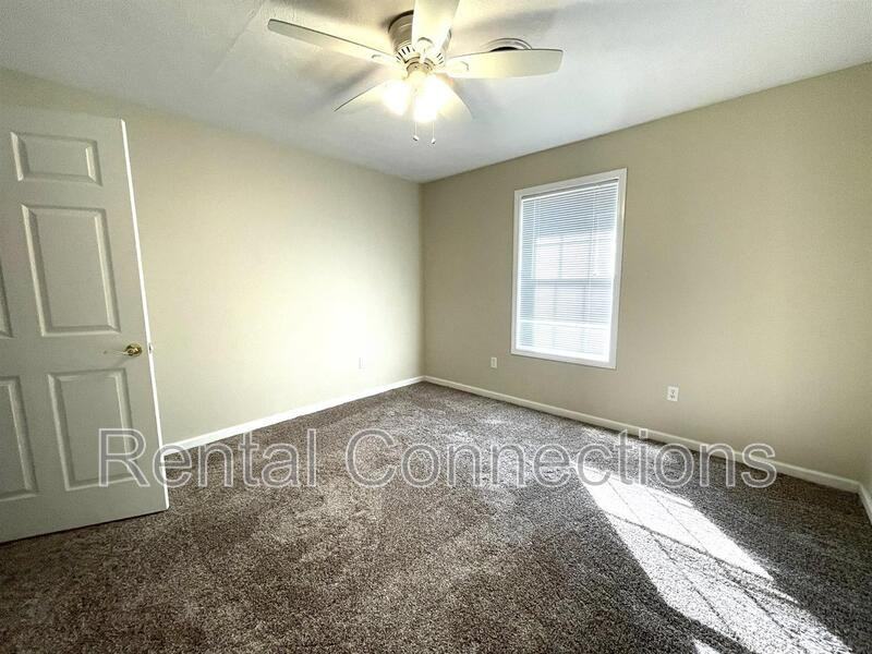 701 Jean Court - Photo 2 of 6