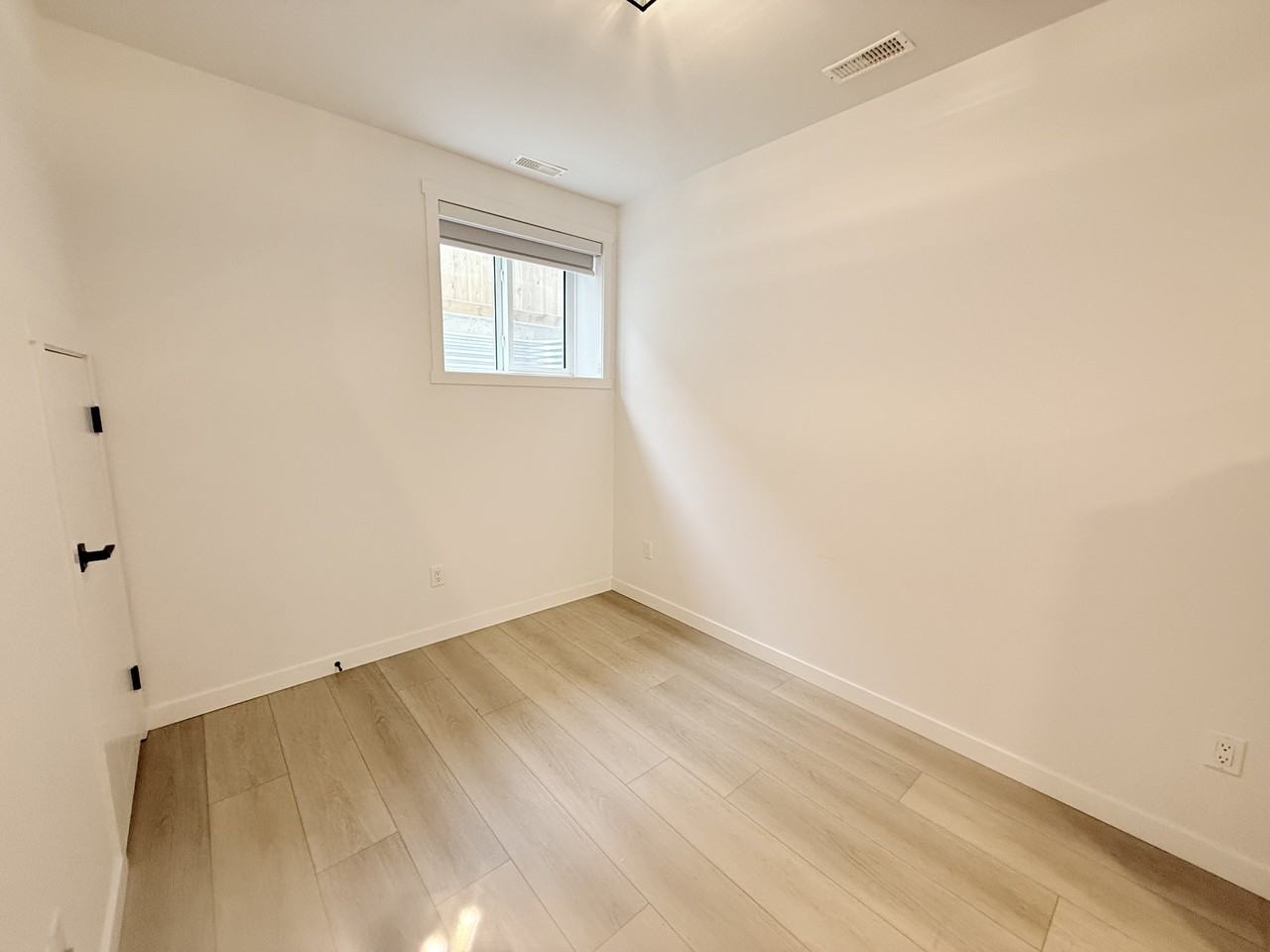 13116 Fort Road Northwest - Photo 3 of 10